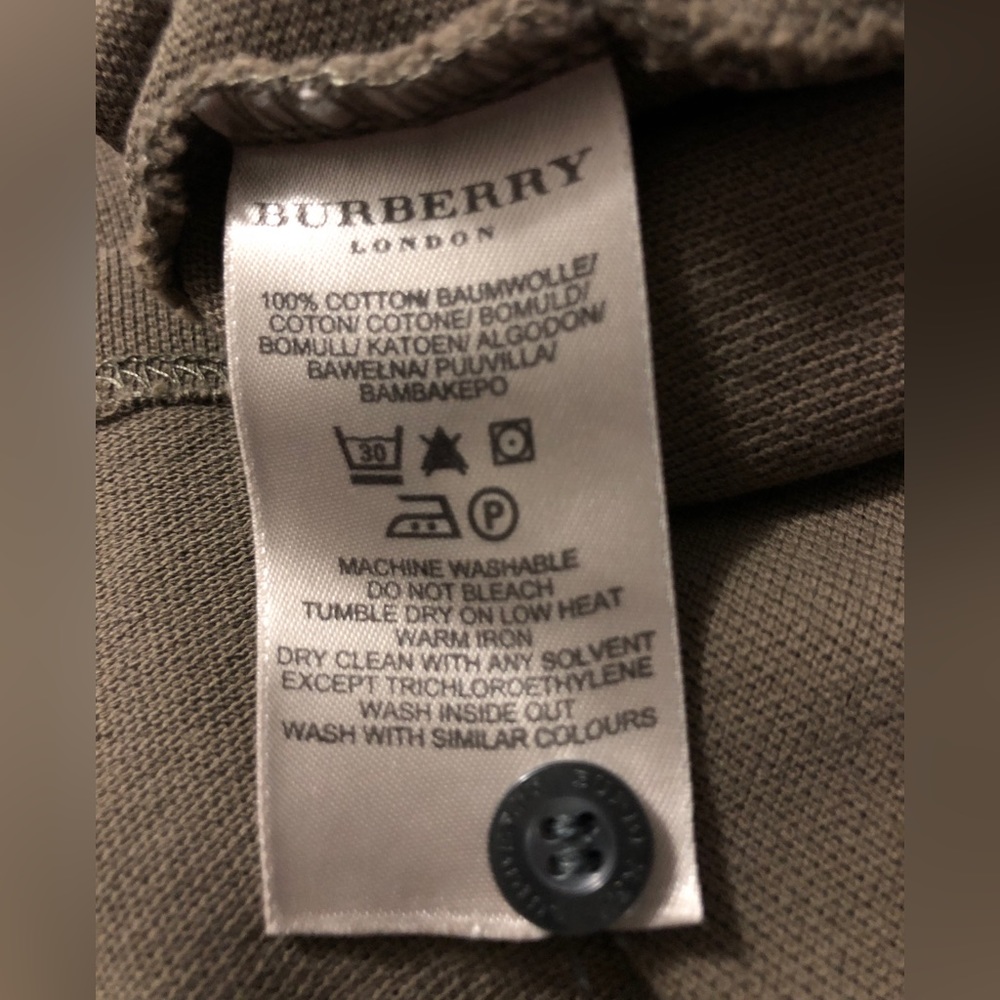 Burberry London Polo shirt. Size L - Picture 6 of 8